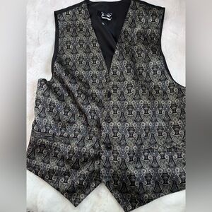 Stylish 100% SILK Black and Gray Patterned Vest